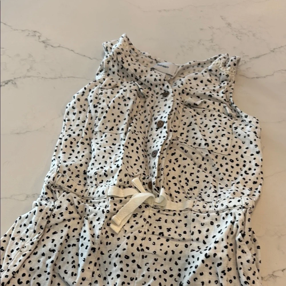 Old Navy chic top